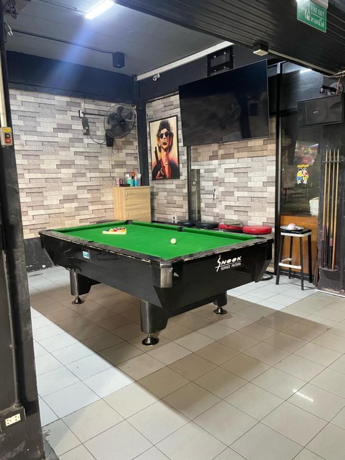 Happy Apple Guesthouse Pattaya Exterior foto